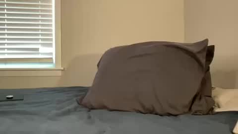 Snapshot of clydeaustin chatting on 10.11.25 Clyde Austin online show from 10.11.25