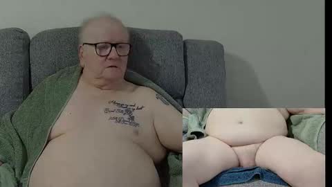 Snapshot of cockneymack51 chatting on 09.29.25 Charlie. online show from 09.29.25