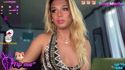 Snapshot of cockprincess_dianna chatting on 12.24.24 PrincessDianna IslandGirl CUMSHOW in PVT and PASSWORDSHOW online show from 12.24.24