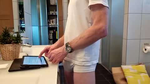 Cockvantage online show from 02.13.25