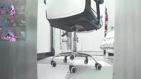 Snapshot of coco_coo chatting on 09.10.25 coco online show from 09.10.25