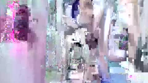 Snapshot of coco_coo chatting on 09.28.25 coco online show from 09.28.25