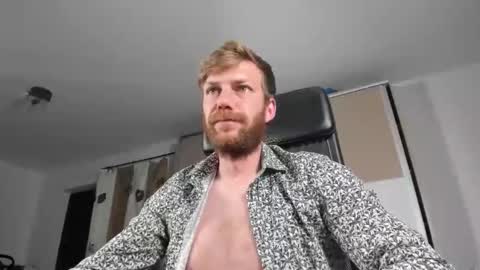 Nicholas online show from 05.22.26