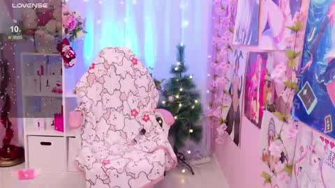 Mia online show from 12.05.25