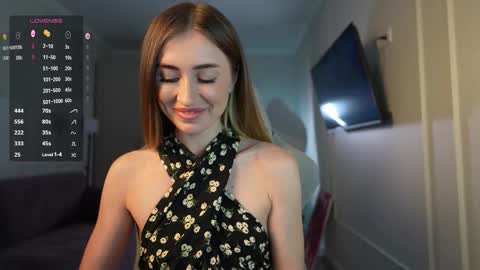 Snapshot of coconutaura chatting on 10.22.25 Anna online show from 10.22.25