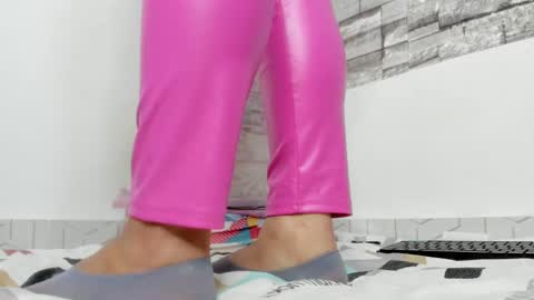 Snapshot of coffee_hot chatting on 02.14.25 laurita online show from 02.14.25