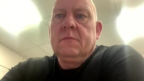 col4nows online show from 09.13.25