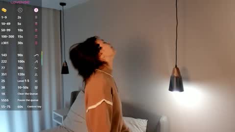 Snapshot of colbymcroberts chatting on 10.08.25 Carry online show from 10.08.25