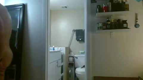 Snapshot of colbymoney chatting on 03.30.26 Colby big dick money online show from 03.30.26