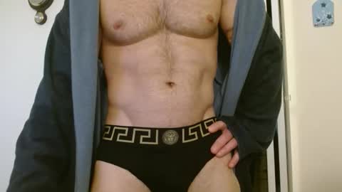 Snapshot of colbymoney chatting on 04.06.26 Colby big dick money online show from 04.06.26