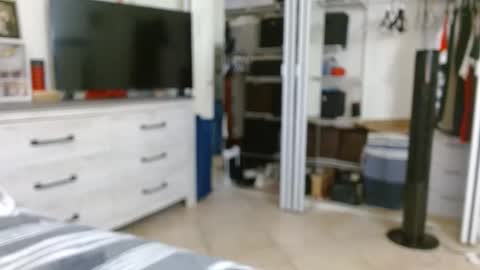 Snapshot of colbymoney chatting on 04.12.26 Colby big dick money online show from 04.12.26