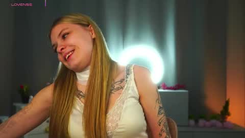 Jenny online show from 04.03.26