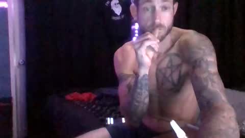 colevan2390 online show from 12.04.25