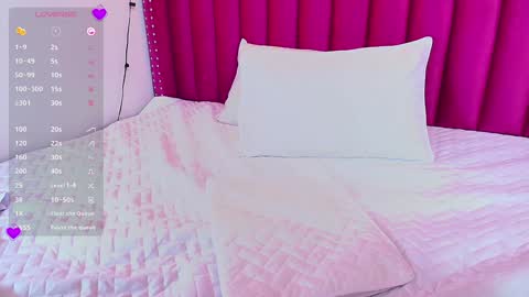  MEGAN  online show from 01.15.25