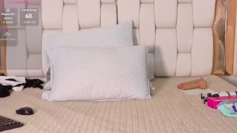  MEGAN  online show from 10.26.25