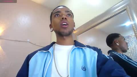 Snapshot of collemanstone chatting on 12.04.25 CollemanStone online show from 12.04.25