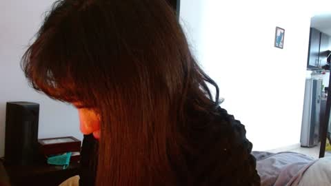 Collette online show from 01.06.25