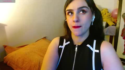 Collette online show from 12.21.25