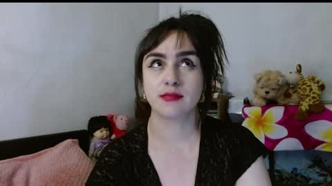 Collette online show from 04.12.26