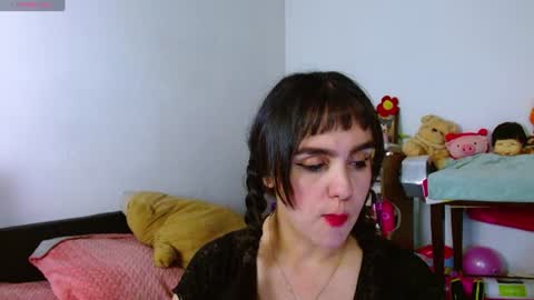 Snapshot of collette_beaufoy chatting on 07.20.26 Collette online show from 07.20.26