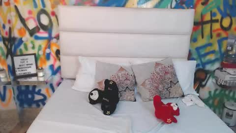 valentina online show from 11.15.25