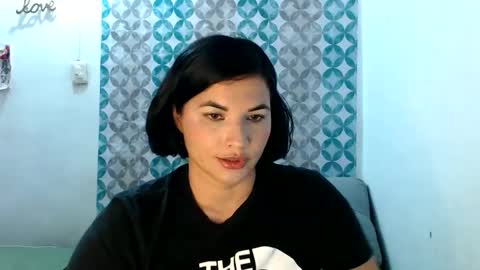 Snapshot of colombi4spice chatting on 10.28.25 viviana online show from 10.28.25