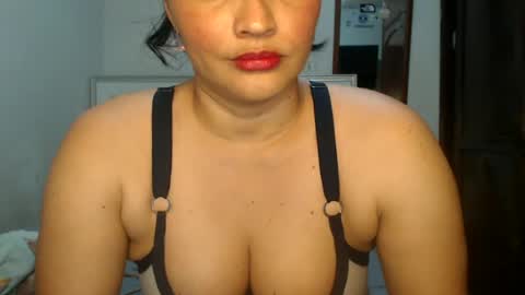 Snapshot of colombi4spice chatting on 06.26.26 viviana online show from 06.26.26