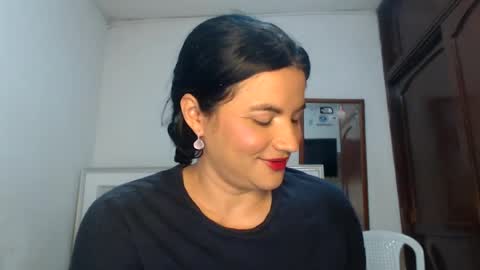 Snapshot of colombi4spice chatting on 07.15.26 viviana online show from 07.15.26