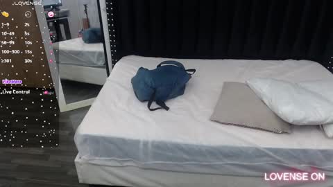  GRETCHEN  online show from 01.04.25