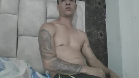 Snapshot of colombianotatto24 chatting on 05.20.26 colombianotatto24 online show from 05.20.26