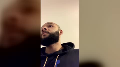 Snapshot of colossalmike chatting on 02.09.26 colossalmike online show from 02.09.26