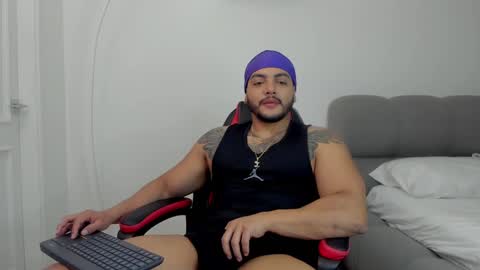 Jhoan online show from 02.02.25