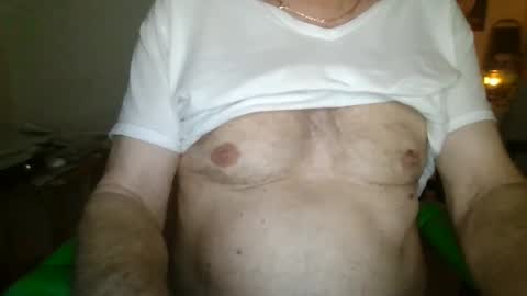 Snapshot of comeonmymouth chatting on 02.06.25 comeonmymouth online show from 02.06.25