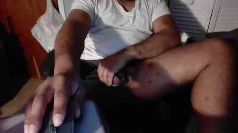 comesuckthisdick111 online show from 02.17.26