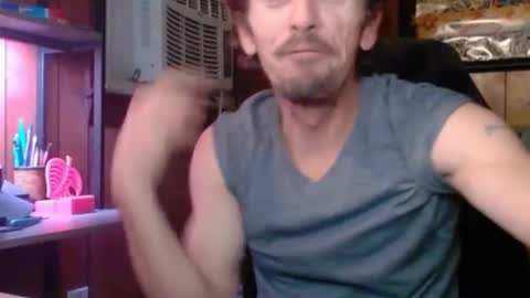 Snapshot of comic_king27 chatting on 02.11.26 Nelson or ComicKing and sometime Peachy143 online show from 02.11.26