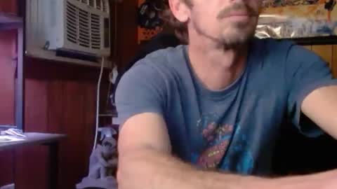 Snapshot of comic_king27 chatting on 02.14.26 Nelson or ComicKing and sometime Peachy143 online show from 02.14.26