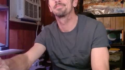 Snapshot of comic_king27 chatting on 02.15.26 Nelson or ComicKing and sometime Peachy143 online show from 02.15.26