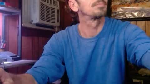 Snapshot of comic_king27 chatting on 02.17.26 Nelson or ComicKing and sometime Peachy143 online show from 02.17.26