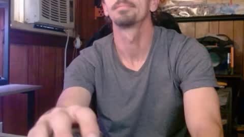 Snapshot of comic_king27 chatting on 02.20.26 Nelson or ComicKing and sometime Peachy143 online show from 02.20.26