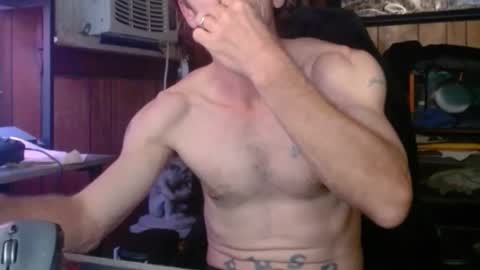 Snapshot of comic_king27 chatting on 03.10.26 Nelson or ComicKing and sometime Peachy143 online show from 03.10.26