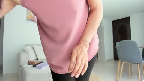 conie28  online show from 09.25.25