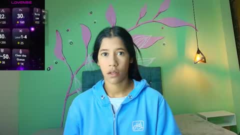 C O N N I E online show from 11.19.25