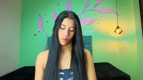 C O N N I E online show from 11.28.25