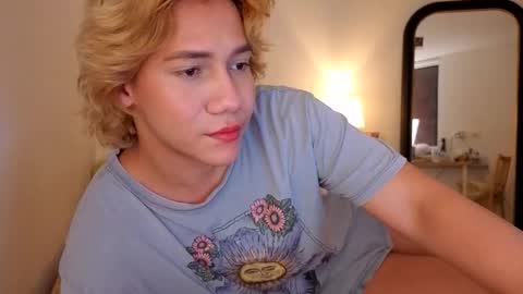 Snapshot of connie_varela chatting on 05.04.26 new account online show from 05.04.26