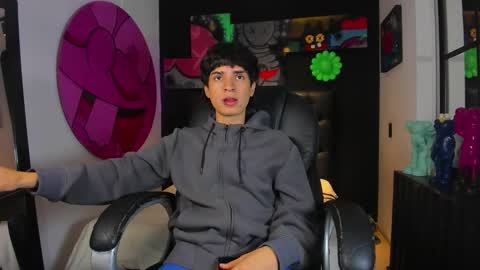 connor_stone_ online show from 11.19.25