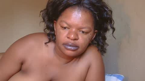 Snapshot of conny685249 chatting on 01.25.25 conny online show from 01.25.25