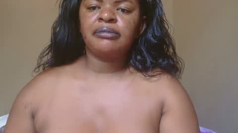 Snapshot of conny685249 chatting on 02.28.25 conny online show from 02.28.25