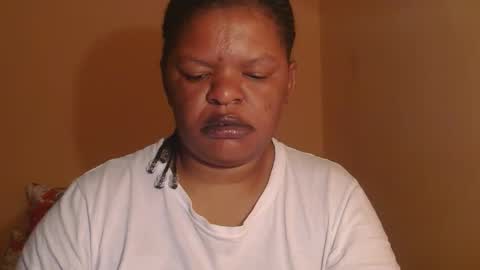 Snapshot of conny685249 chatting on 10.12.25 conny online show from 10.12.25