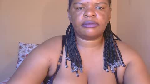 Snapshot of conny685249 chatting on 10.16.25 conny online show from 10.16.25