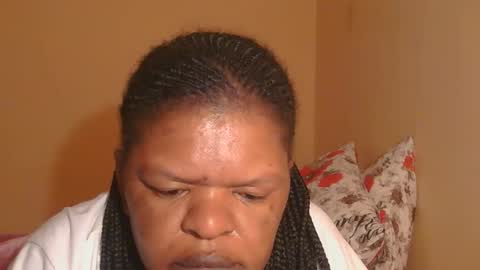 Snapshot of conny685249 chatting on 10.23.25 conny online show from 10.23.25